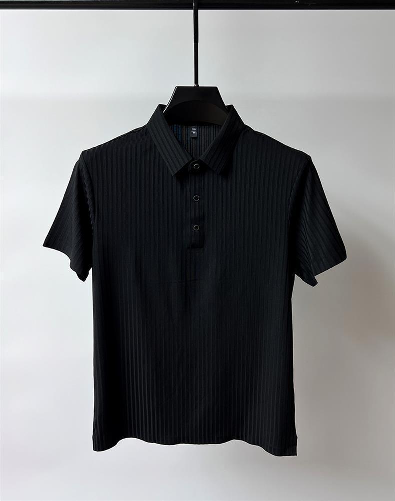 Men's sports polo shirt with striped collar