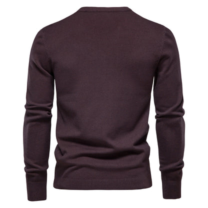 Comfortable solid color men's round neck casual warm sweater