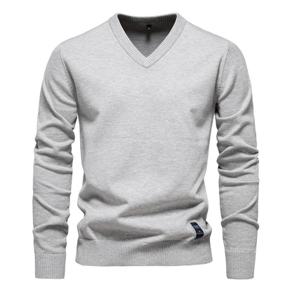 Fashion Men's V-neck cotton solid color sweater